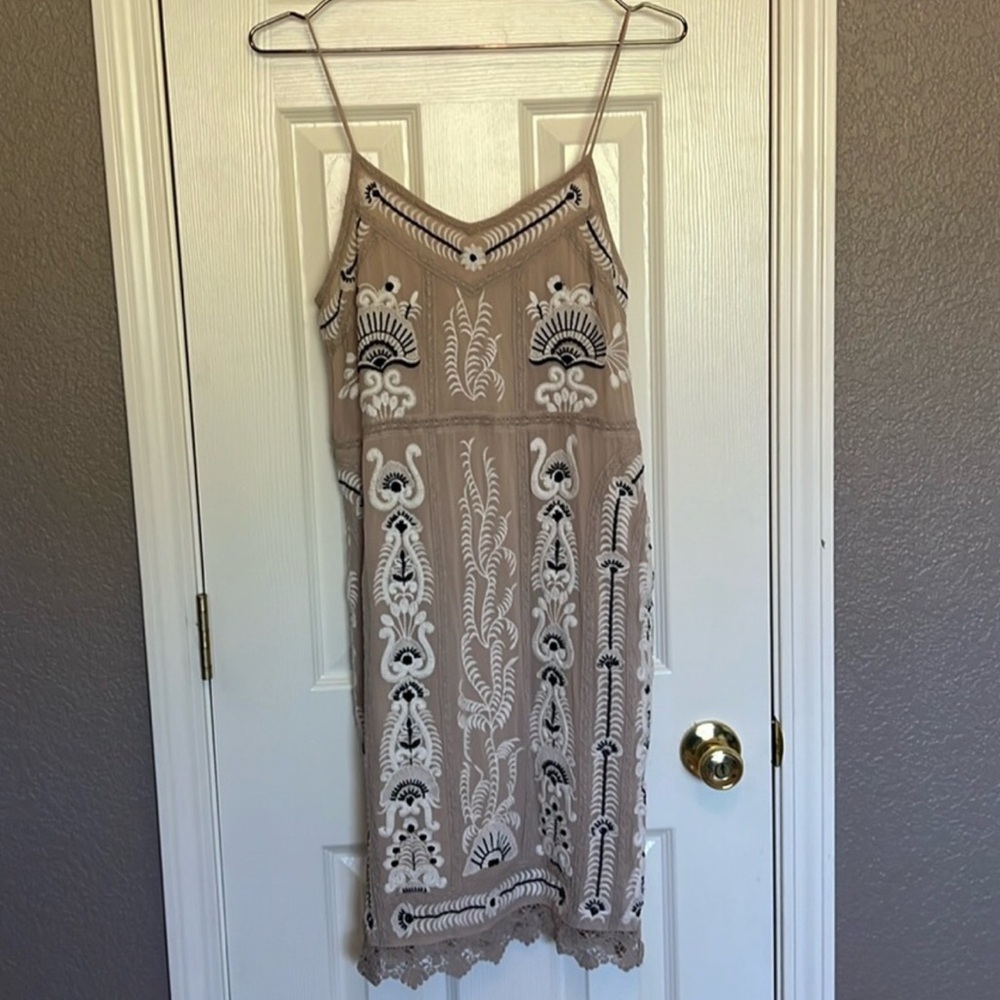 Anthropologie Maeve Embroidered Dress